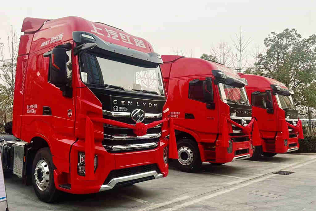 场景共创 高速定制 红岩杰狮H6牵引车用品质赢得安徽用户信赖!