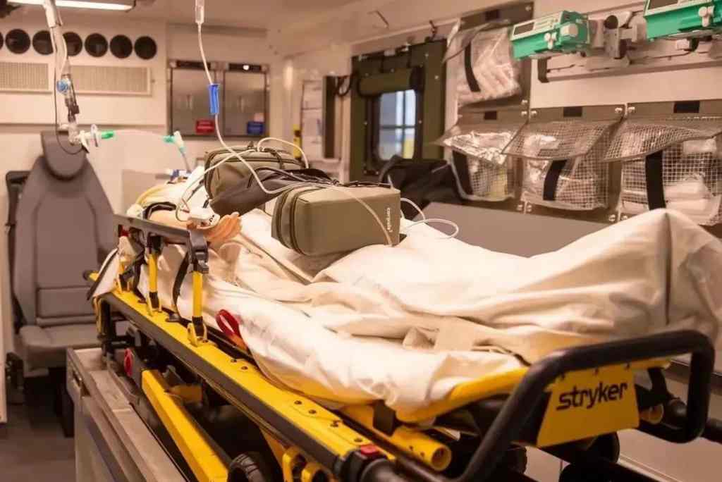 全球资讯 | 德国军方采购近300辆依维柯Eurocargo 4x4救护车