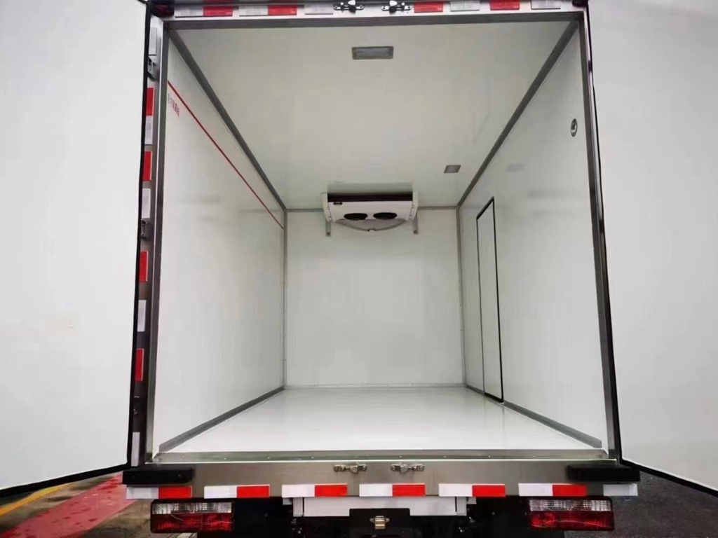 冷链卡友:国际帅铃帮我把水果运往全国各地 - 第2张 - 提加商用车网 冷链卡友:国际帅铃帮我把水果运往全国各地 - 第2张