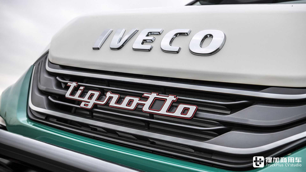 传承上世纪经典,实拍依维柯定制版Daily Tigrotto 4x4越野“大皮卡” - 第3张 - 提加商用车网 传承上世纪经典,实拍依维柯定制版Daily Tigrotto 4x4越野“大皮卡” - 第3张