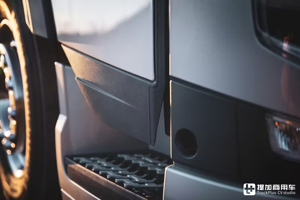 直观展示卡车空气阻力,这台沃尔沃FH Efficiency的设计真独特 - 第5张 - 提加商用车网 直观展示卡车空气阻力,这台沃尔沃FH Efficiency的设计真独特 - 第5张
