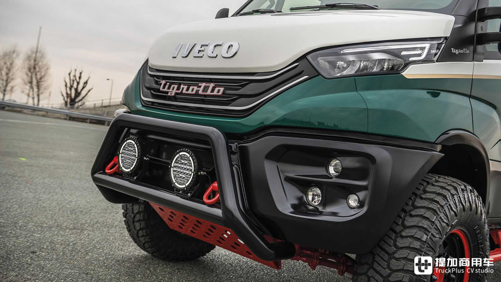 传承上世纪经典,实拍依维柯定制版Daily Tigrotto 4x4越野“大皮卡” - 第5张 - 提加商用车网 传承上世纪经典,实拍依维柯定制版Daily Tigrotto 4x4越野“大皮卡” - 第5张