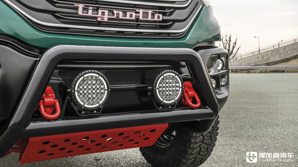 传承上世纪经典,实拍依维柯定制版Daily Tigrotto 4x4越野“大皮卡” - 第6张 - 提加商用车网 传承上世纪经典,实拍依维柯定制版Daily Tigrotto 4x4越野“大皮卡” - 第6张