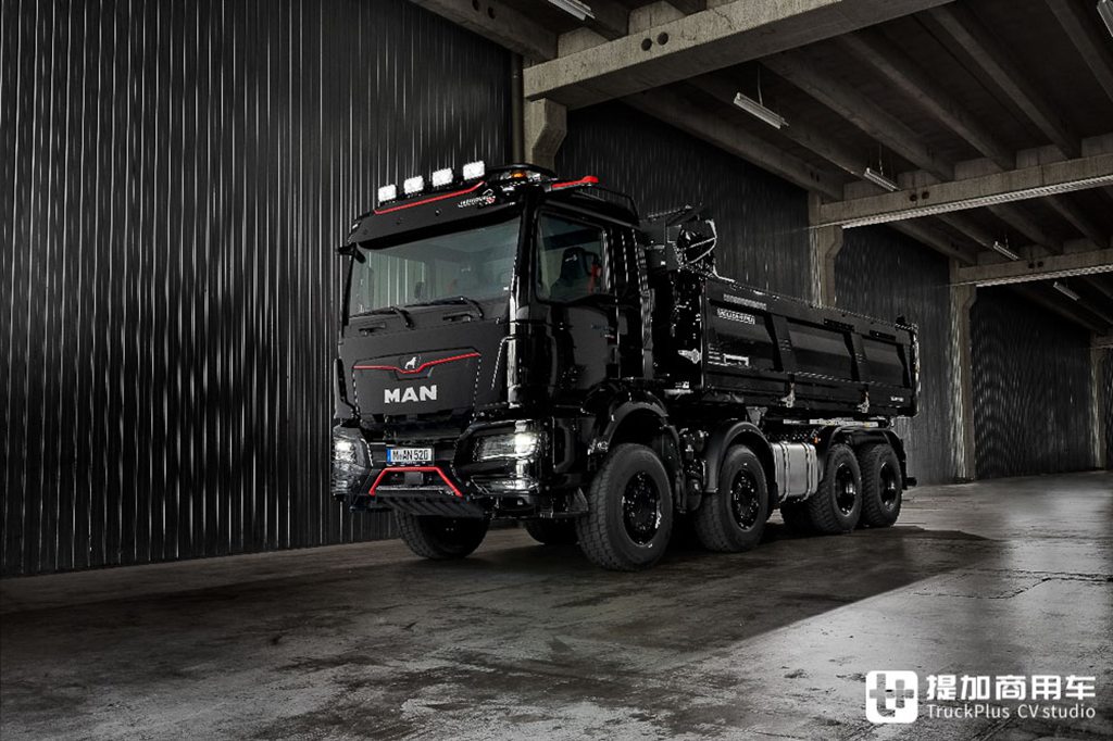 新老能源占半壁江山,限量版、改装版卡车抢眼,带您看2022年欧卡新车回顾 - 第7张 - 提加商用车网 新老能源占半壁江山,限量版、改装版卡车抢眼,带您看2022年欧卡新车回顾 - 第7张