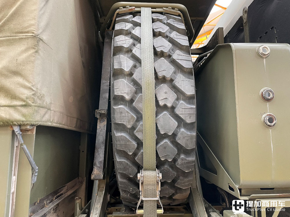 欧洲军队标配,尺寸最小但性能强悍,曼恩HX60 4x4高机动军用卡车实拍 - 第8张 - 提加商用车网 欧洲军队标配,尺寸最小但性能强悍,曼恩HX60 4x4高机动军用卡车实拍 - 第8张