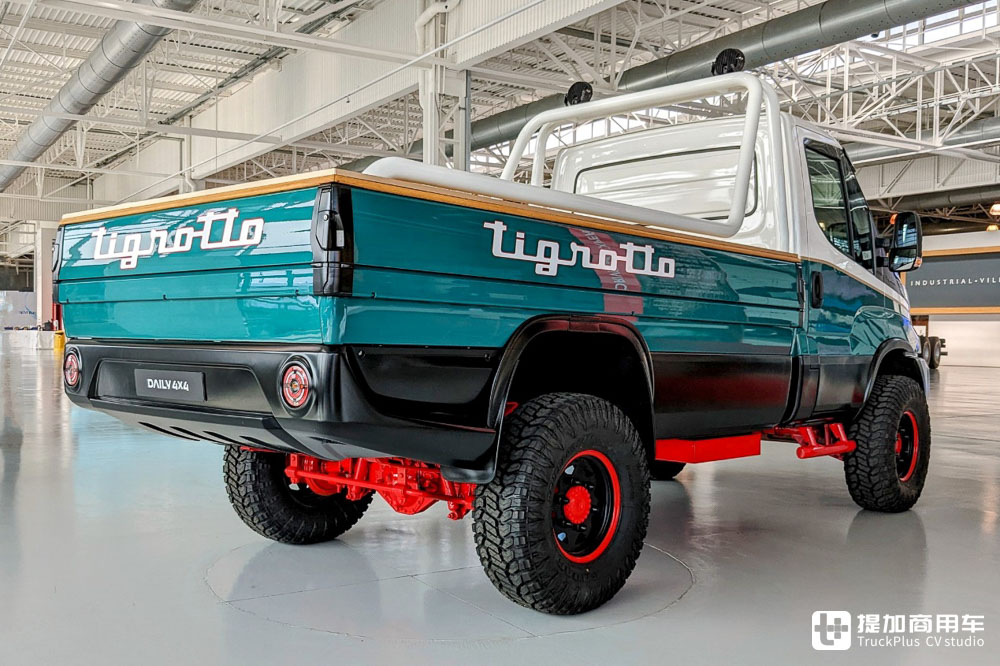 传承上世纪经典,实拍依维柯定制版Daily Tigrotto 4x4越野“大皮卡” - 第10张 - 提加商用车网 传承上世纪经典,实拍依维柯定制版Daily Tigrotto 4x4越野“大皮卡” - 第10张