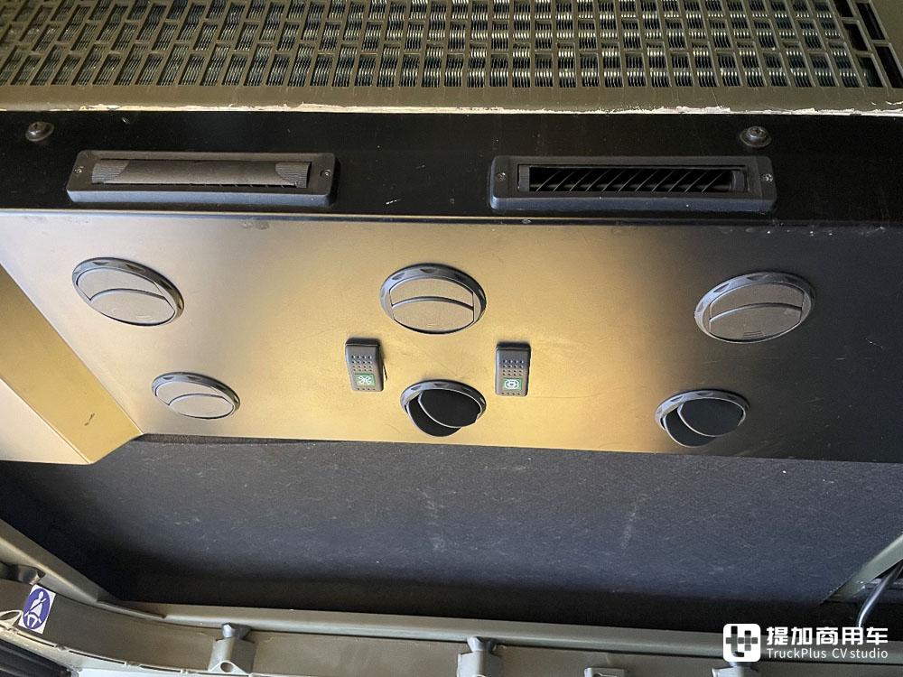 欧洲军队标配,尺寸最小但性能强悍,曼恩HX60 4x4高机动军用卡车实拍 - 第19张 - 提加商用车网 欧洲军队标配,尺寸最小但性能强悍,曼恩HX60 4x4高机动军用卡车实拍 - 第19张