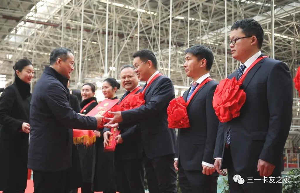 开工大吉 | 三一重卡追梦前行,2023年宏“兔”大展 - 第4张 - 提加商用车网 开工大吉 | 三一重卡追梦前行,2023年宏“兔”大展 - 第4张