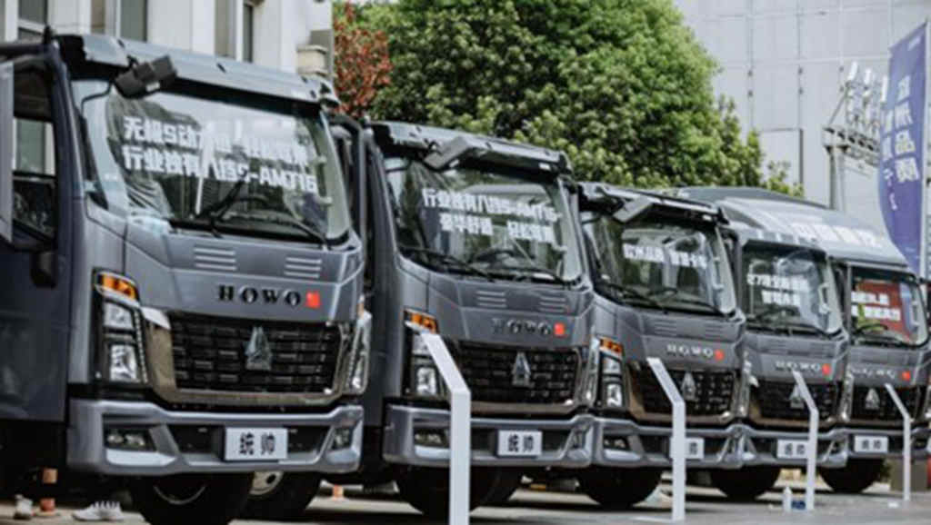 领航高端轻卡新时代,中国重汽集团HOWO统帅2023年商务大会圆满举行 - 第3张 - 提加商用车网 领航高端轻卡新时代,中国重汽集团HOWO统帅2023年商务大会圆满举行 - 第3张