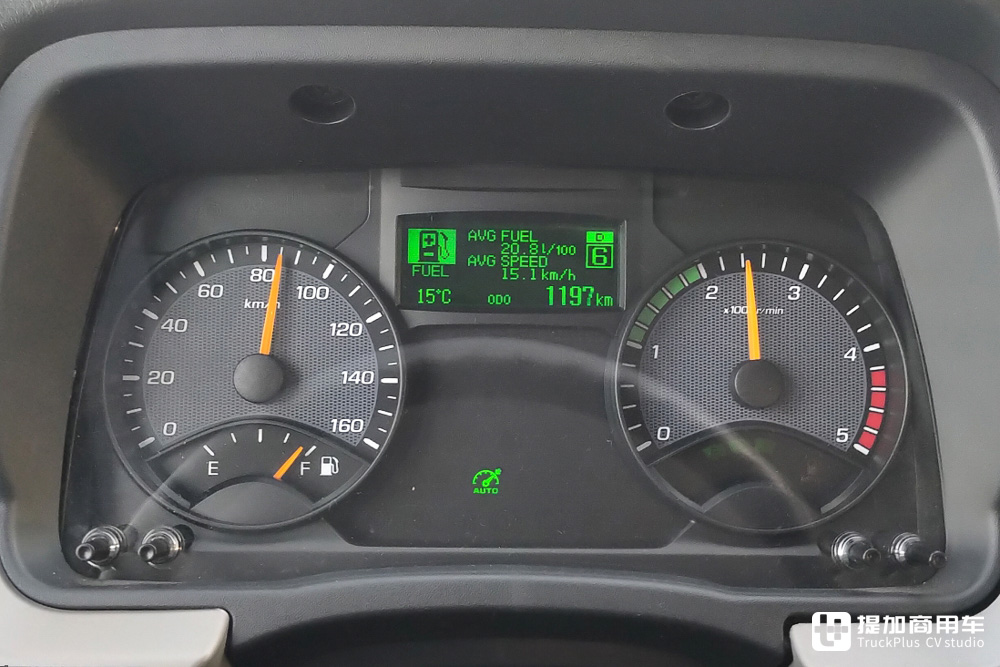 最新款三菱轻卡长啥样?实拍新一代三菱扶桑Canter 9C18清障车告诉你 - 第12张 - 提加商用车网 最新款三菱轻卡长啥样?实拍新一代三菱扶桑Canter 9C18清障车告诉你 - 第12张