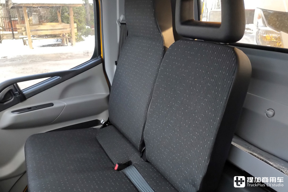 最新款三菱轻卡长啥样?实拍新一代三菱扶桑Canter 9C18清障车告诉你 - 第15张 - 提加商用车网 最新款三菱轻卡长啥样?实拍新一代三菱扶桑Canter 9C18清障车告诉你 - 第15张