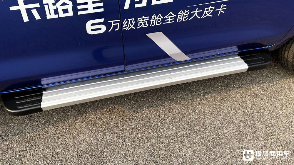 舒适度与实用性兼具,六万元级皮卡王者,实拍全新北汽制造卡路里皮卡 - 第6张 - 提加商用车网 舒适度与实用性兼具,六万元级皮卡王者,实拍全新北汽制造卡路里皮卡 - 第6张