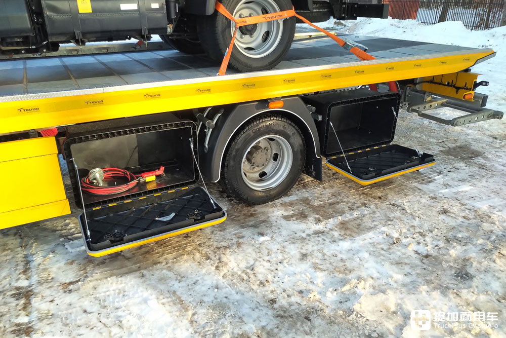 最新款三菱轻卡长啥样?实拍新一代三菱扶桑Canter 9C18清障车告诉你 - 第7张 - 提加商用车网 最新款三菱轻卡长啥样?实拍新一代三菱扶桑Canter 9C18清障车告诉你 - 第7张