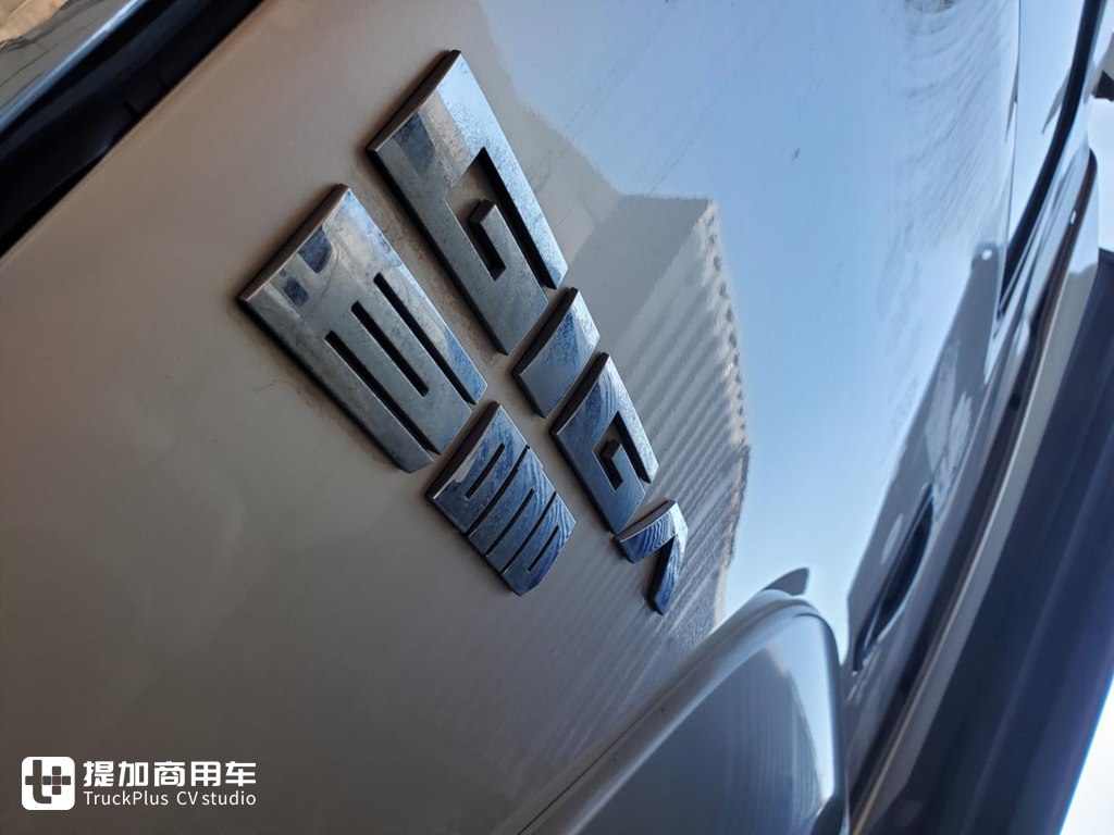 刘金鹏:庆铃五十铃巨咖限量版有里有面 不负百年五十铃盛名 - 第9张 - 提加商用车网 刘金鹏:庆铃五十铃巨咖限量版有里有面 不负百年五十铃盛名 - 第9张