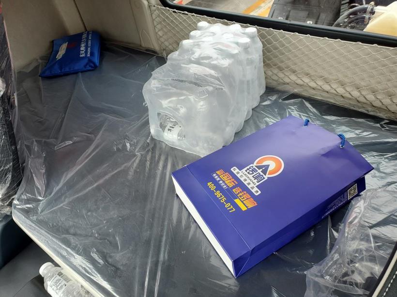 配置高端性价比高 乘龙H5子母车之子车实拍评测 - 第9张 - 提加商用车网 配置高端性价比高 乘龙H5子母车之子车实拍评测 - 第9张