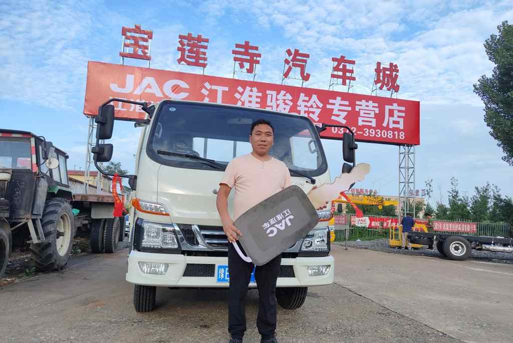 信赖口碑选骏铃，江淮1卡骏铃是他的最佳运输搭档！ - 第1张