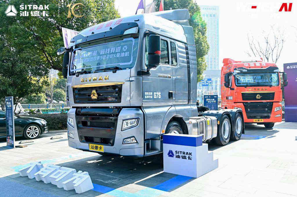 680马力“陆地之王”来袭,汕德卡WP15T 产品赋能物流新时代 - 第2张 - 提加商用车网 680马力“陆地之王”来袭,汕德卡WP15T 产品赋能物流新时代 - 第2张