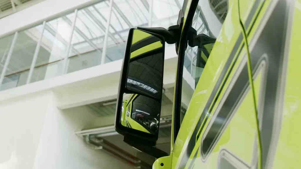 电子后视镜正式获批，今年计划买新车的注意啦 - 第1张