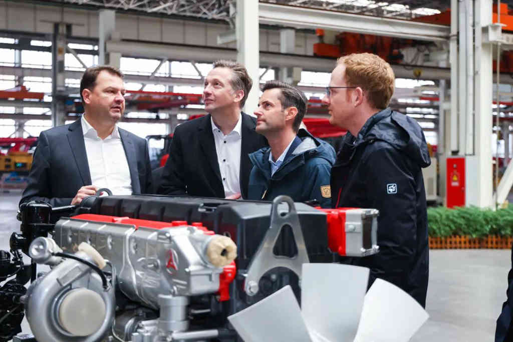 道依茨全球总裁舒特先生莅临湖南道依茨考察指导