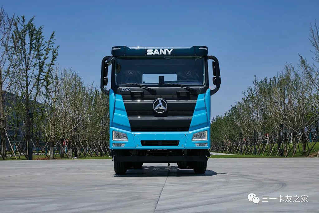 江山平顶电动重卡曝光!行业大佬抢先看实车! - 第1张 - 提加商用车网 江山平顶电动重卡曝光!行业大佬抢先看实车! - 第1张