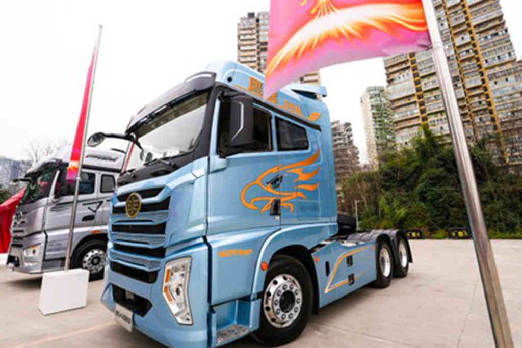 聚智鼎新、驭势笃行、踔厉奋发、誓夺第一, 解放2023商务年会在成都隆重举行 - 第9张 - 提加商用车网 聚智鼎新、驭势笃行、踔厉奋发、誓夺第一, 解放2023商务年会在成都隆重举行 - 第9张