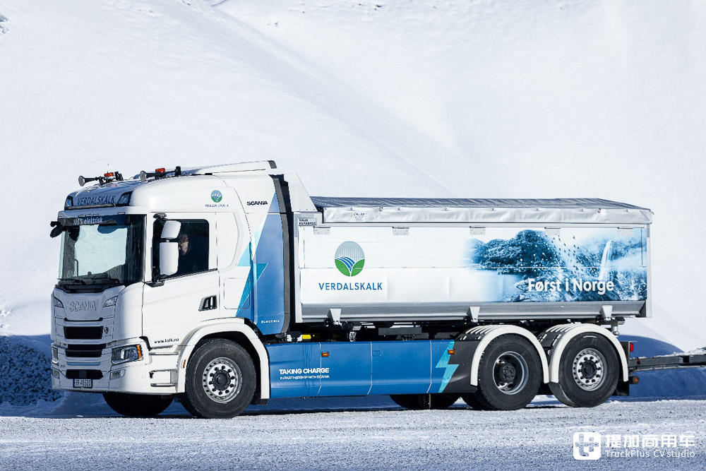 输出612匹马力,总重达66吨,这台”打鸡血“的斯堪尼亚25P是挪威最大电动卡车 - 第2张 - 提加商用车网 输出612匹马力,总重达66吨,这台”打鸡血“的斯堪尼亚25P是挪威最大电动卡车 - 第2张