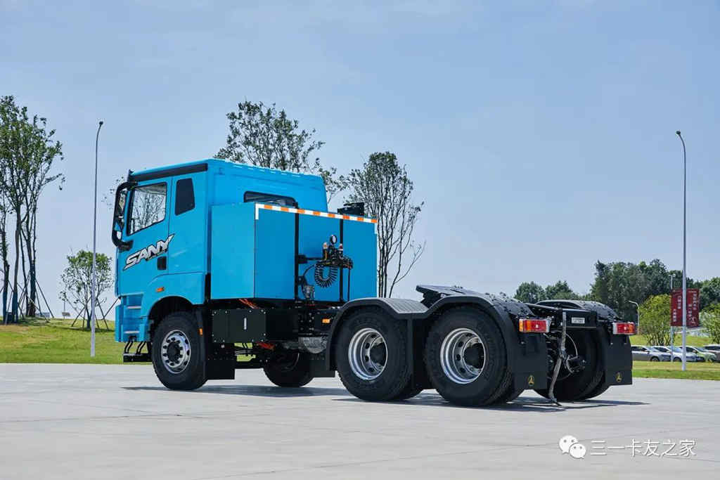 江山平顶电动重卡曝光!行业大佬抢先看实车! - 第5张 - 提加商用车网 江山平顶电动重卡曝光!行业大佬抢先看实车! - 第5张