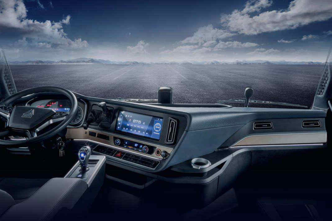 中国重汽豪沃TH7/WP15T/680马力咆哮而来,超凡实力加冕“干线物流之王” - 第4张 - 提加商用车网 中国重汽豪沃TH7/WP15T/680马力咆哮而来,超凡实力加冕“干线物流之王” - 第4张