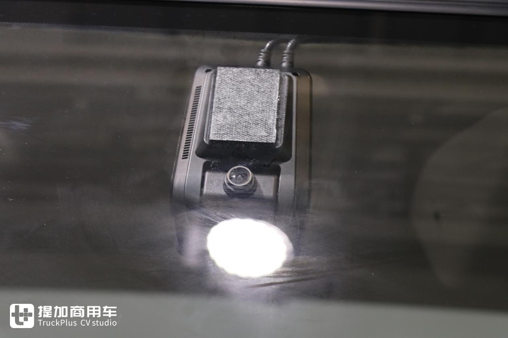 江铃凯运+推出冷藏版车型 搭载3.0L动力和专业化上装 可靠更耐用 - 第4张 - 提加商用车网 江铃凯运+推出冷藏版车型 搭载3.0L动力和专业化上装 可靠更耐用 - 第4张
