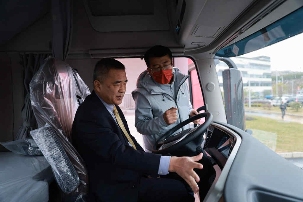 沉浸式数字交互体验 东风商用车品牌体验中心正式开馆 - 第13张