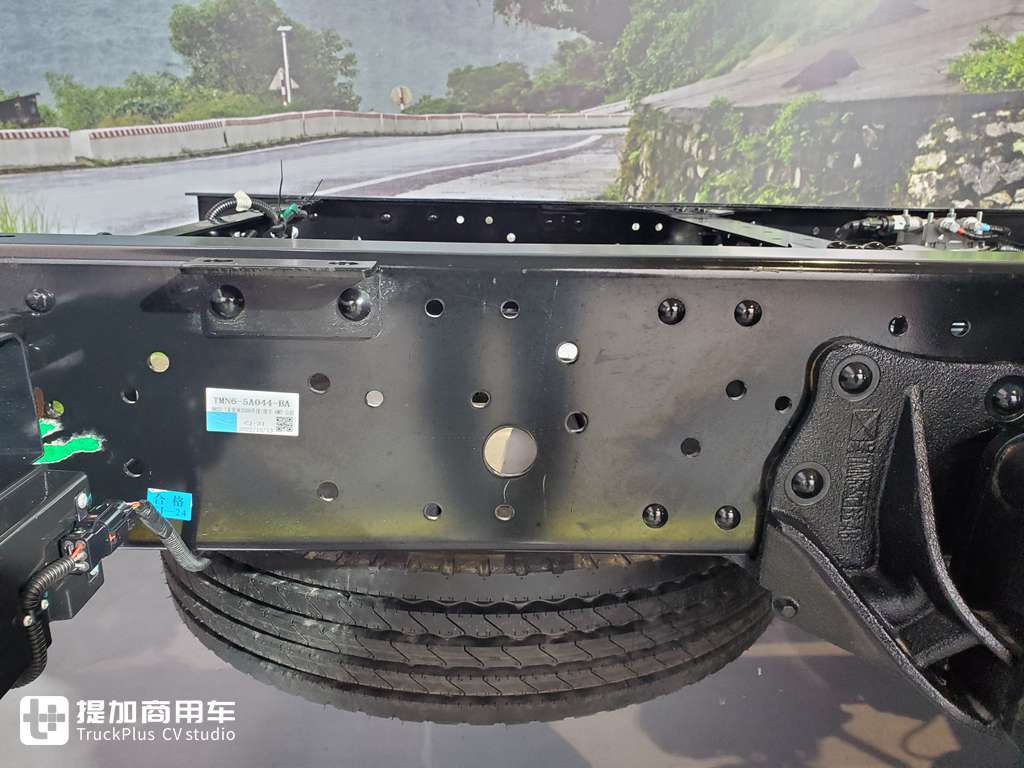 山区版轻卡啥配置?江铃最新推出的山区版凯运+告诉您!长跑山区的卡友一定喜欢 - 第2张 - 提加商用车网 山区版轻卡啥配置?江铃最新推出的山区版凯运+告诉您!长跑山区的卡友一定喜欢 - 第2张