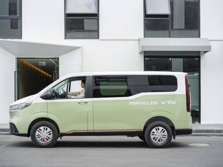 新跨界,VAN不同!上汽大通MAXUS“新生代跨界车”V70新途开启预售,精英版预售价14.88万元起 - 第5张 - 提加商用车网 新跨界,VAN不同!上汽大通MAXUS“新生代跨界车”V70新途开启预售,精英版预售价14.88万元起 - 第5张