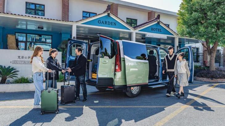 新跨界,VAN不同!上汽大通MAXUS“新生代跨界车”V70新途开启预售,精英版预售价14.88万元起 - 第9张 - 提加商用车网 新跨界,VAN不同!上汽大通MAXUS“新生代跨界车”V70新途开启预售,精英版预售价14.88万元起 - 第9张