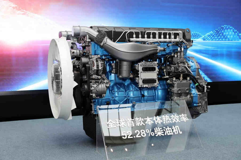 中国重汽汕德卡WP15T 680马力陆地之王“汕”耀上市 - 第3张 - 提加商用车网 中国重汽汕德卡WP15T 680马力陆地之王“汕”耀上市 - 第3张