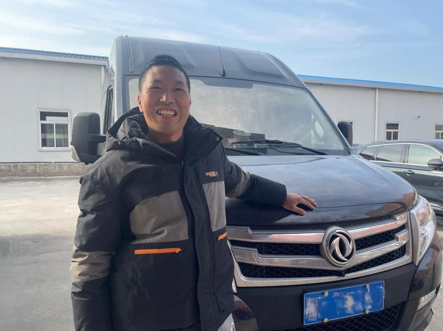 夫妻同心,“日进斗金”——御风V9车主“老郭”的幸福生活 - 第1张 - 提加商用车网 夫妻同心,“日进斗金”——御风V9车主“老郭”的幸福生活 - 第1张