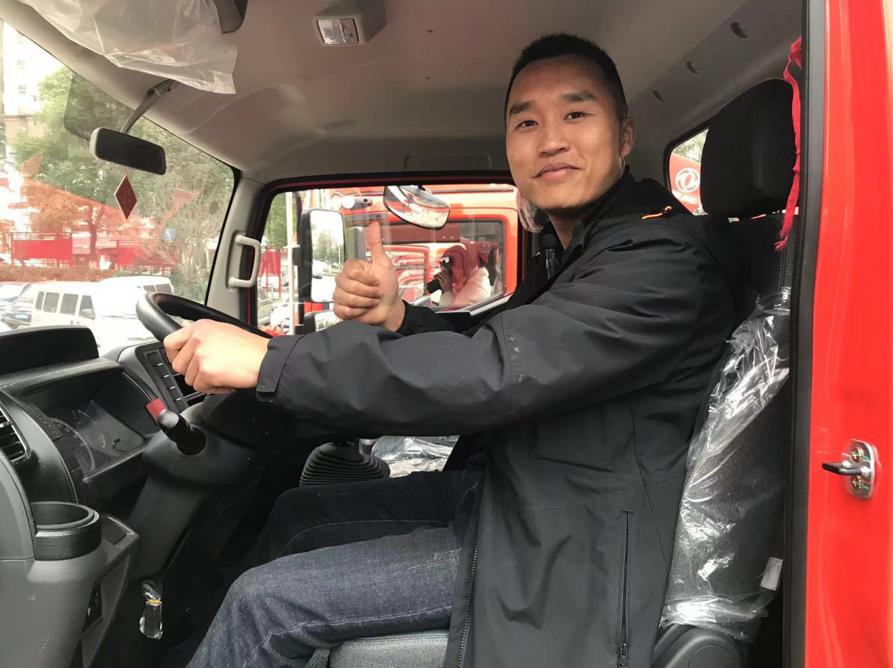 爱拼才会赢,“强哥”携手东风多利卡一路“狂飙” - 第2张 - 提加商用车网 爱拼才会赢,“强哥”携手东风多利卡一路“狂飙” - 第2张