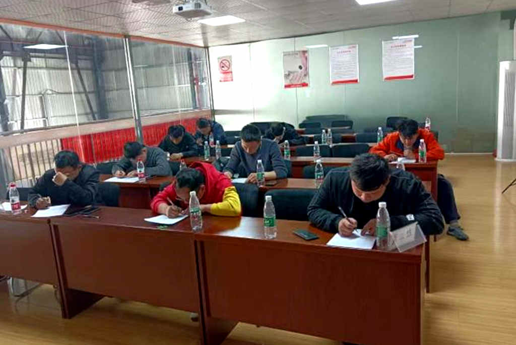 保障卡友用车无忧，江淮1卡1号服务以赛促训提技能 - 第2张