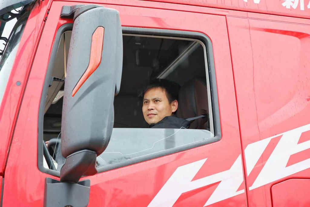 “用户说好才是真的好”,上汽红岩媒体长测温州站圆满结束 - 第3张 - 提加商用车网 “用户说好才是真的好”,上汽红岩媒体长测温州站圆满结束 - 第3张