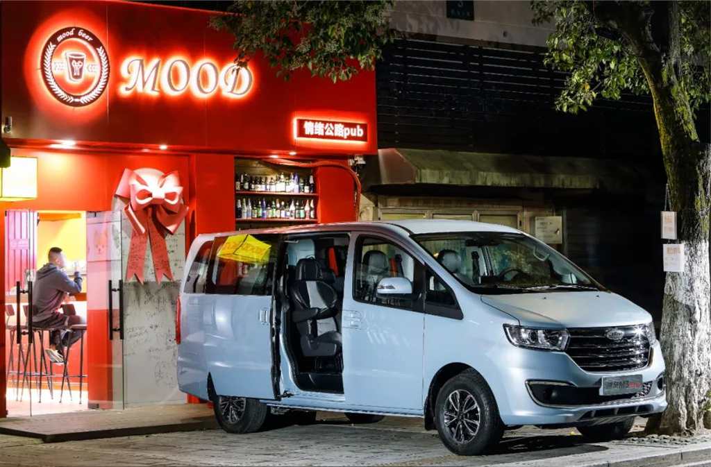 生意人选择MPV不用纠结，瑞风M4与瑞风M3总有一款适合你￼