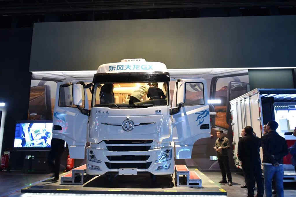 杠杠的！东风商用车再获300辆危险品牵引车采购大单！