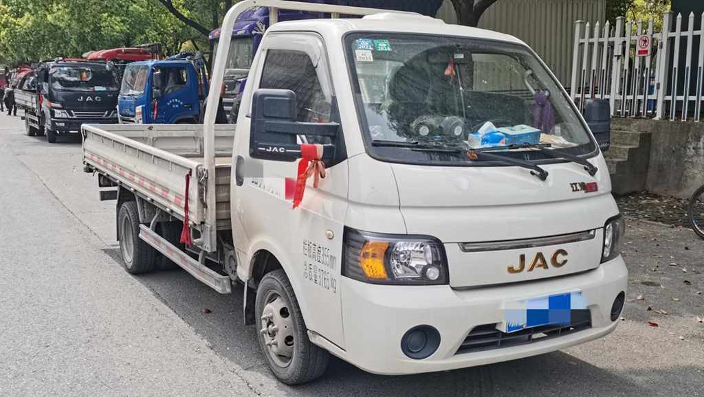 在江南名城常熟，江淮1卡恺达让他的服装运输如鱼得水 - 第1张