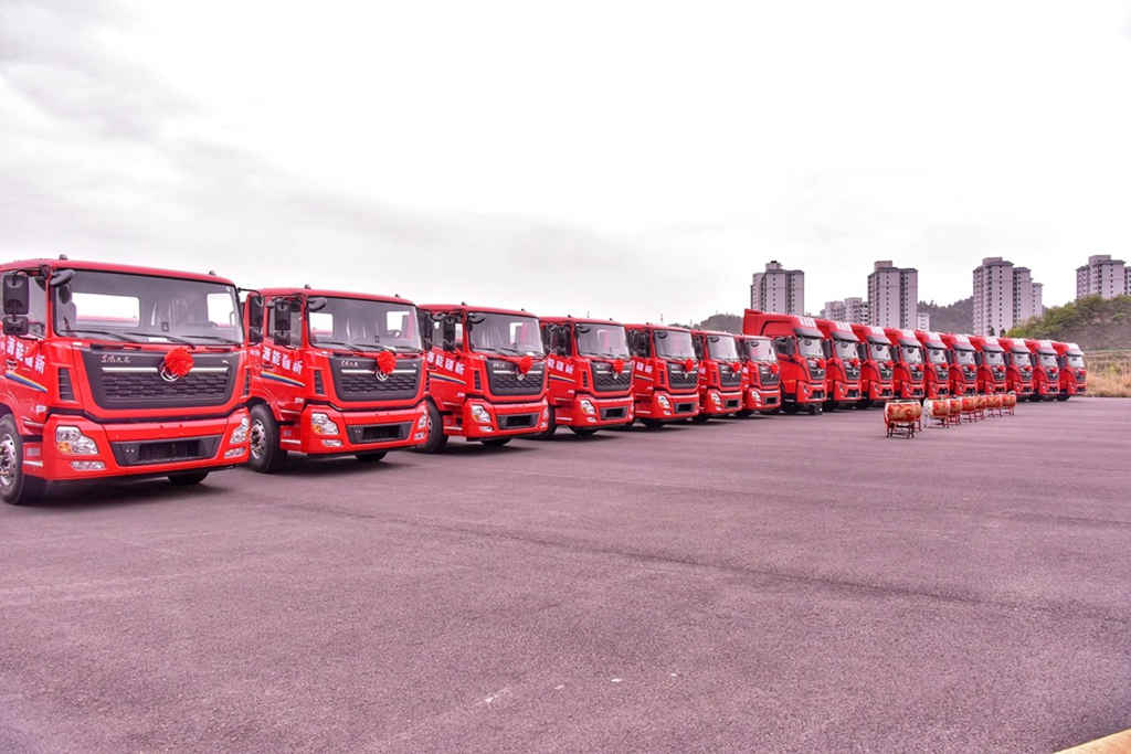 首批108台子母车交付，东风商用车与江西纵宇物流深化合作、共创共赢 - 第5张