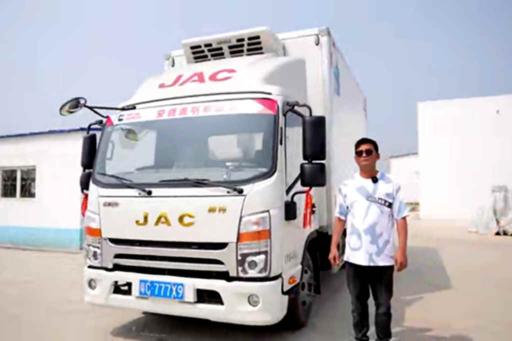 鲜活虾苗运输，广东林威的锦囊妙计是“帅铃冰博士”！