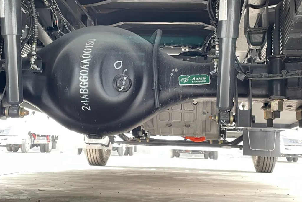 共建西昌绿色智慧物流体系,乘龙L2新能源轻卡批量交付 - 第4张 - 提加商用车网 共建西昌绿色智慧物流体系,乘龙L2新能源轻卡批量交付 - 第4张