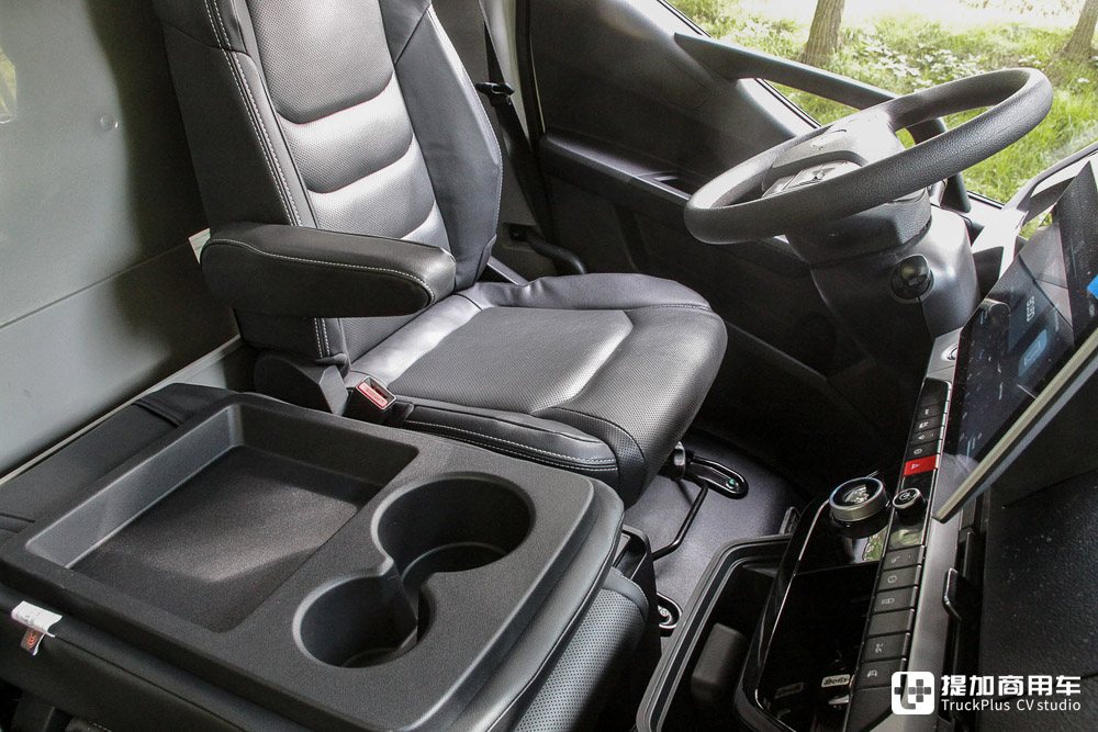 在欧洲媒体评测中大获好评,比亚迪ETM6纯电动轻卡实拍 - 第22张 - 提加商用车网 在欧洲媒体评测中大获好评,比亚迪ETM6纯电动轻卡实拍 - 第22张