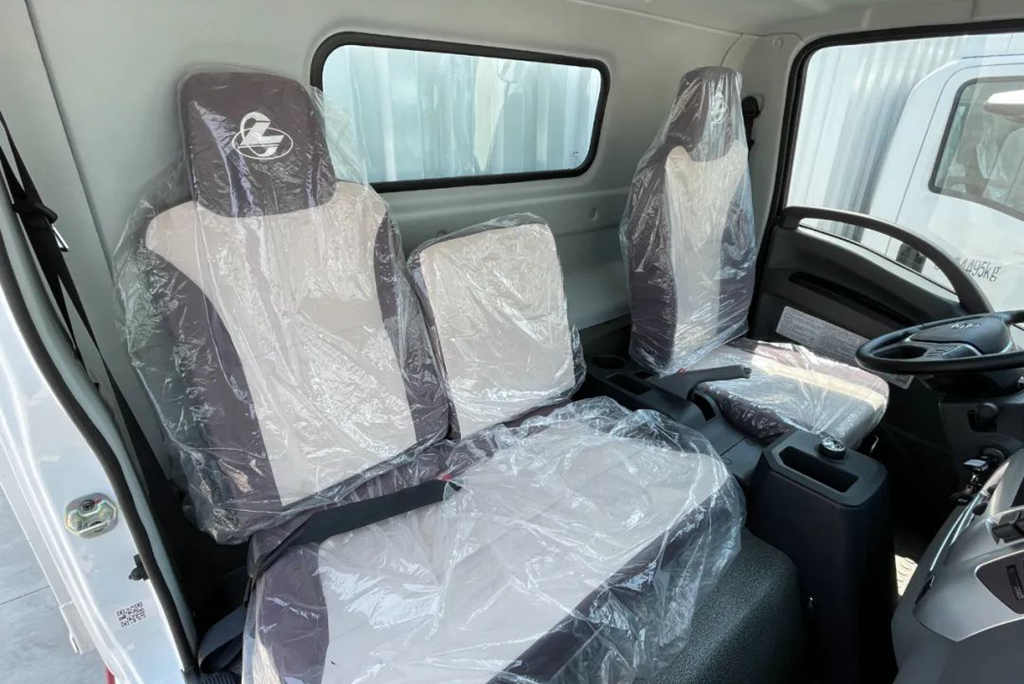 共建西昌绿色智慧物流体系,乘龙L2新能源轻卡批量交付 - 第5张 - 提加商用车网 共建西昌绿色智慧物流体系,乘龙L2新能源轻卡批量交付 - 第5张