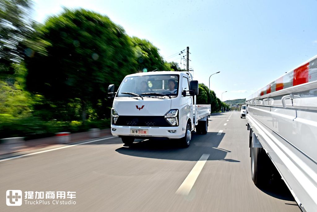 造用户需要的卡车 五菱龙卡3米8实拍评测 - 第1张 - 提加商用车网 造用户需要的卡车 五菱龙卡3米8实拍评测 - 第1张