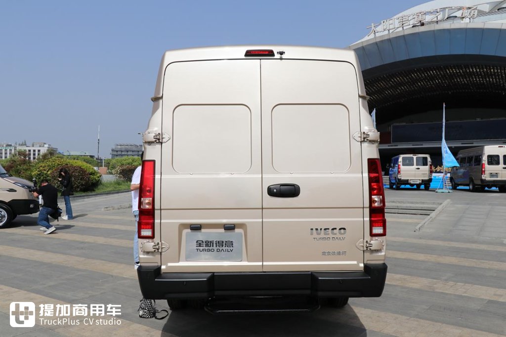 前脸大改内饰换新,依维柯全新得意来袭,还有哪些改进升级? - 第11张 - 提加商用车网 前脸大改内饰换新,依维柯全新得意来袭,还有哪些改进升级? - 第11张