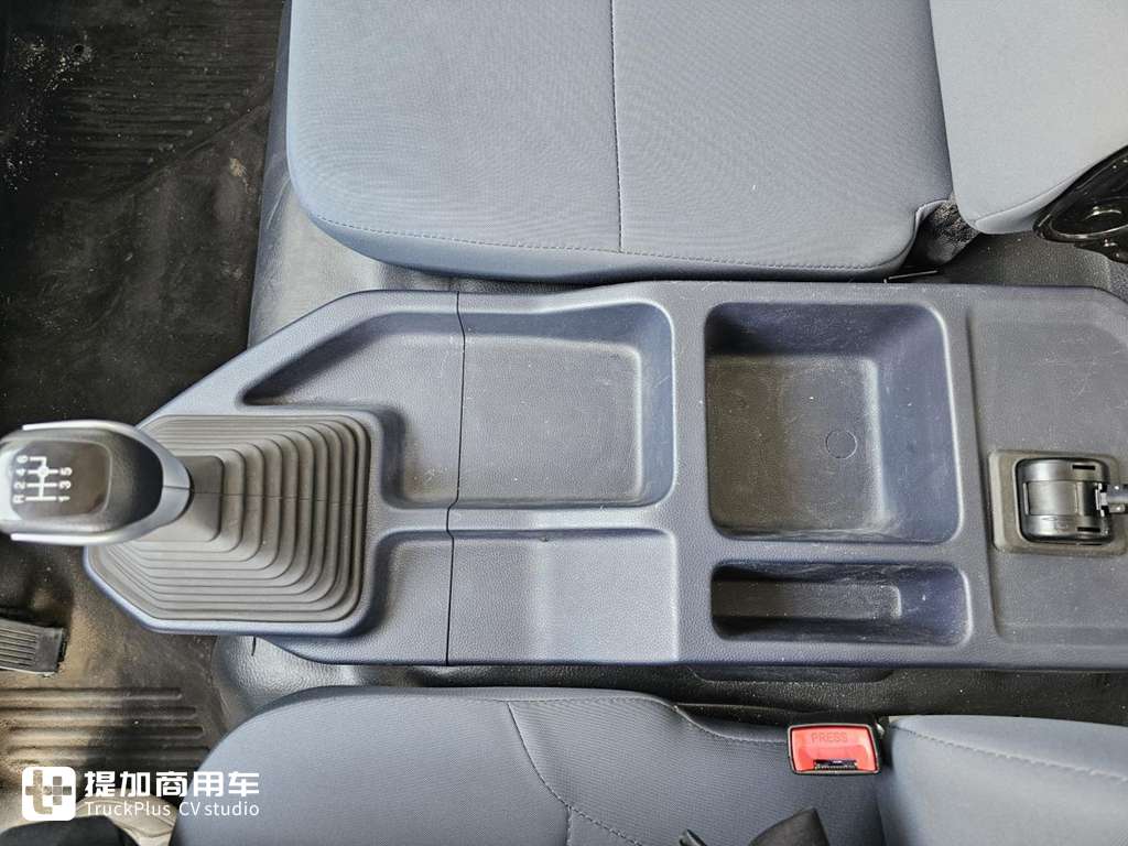 黄牌法规放宽,城市配送轻卡该如何选择?江西五十铃翼放EST告诉您答案 - 第11张 - 提加商用车网 黄牌法规放宽,城市配送轻卡该如何选择?江西五十铃翼放EST告诉您答案 - 第11张