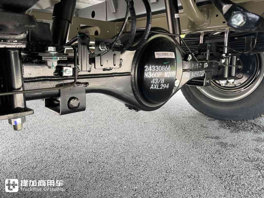造用户需要的卡车 五菱龙卡3米8实拍评测 - 第17张 - 提加商用车网 造用户需要的卡车 五菱龙卡3米8实拍评测 - 第17张
